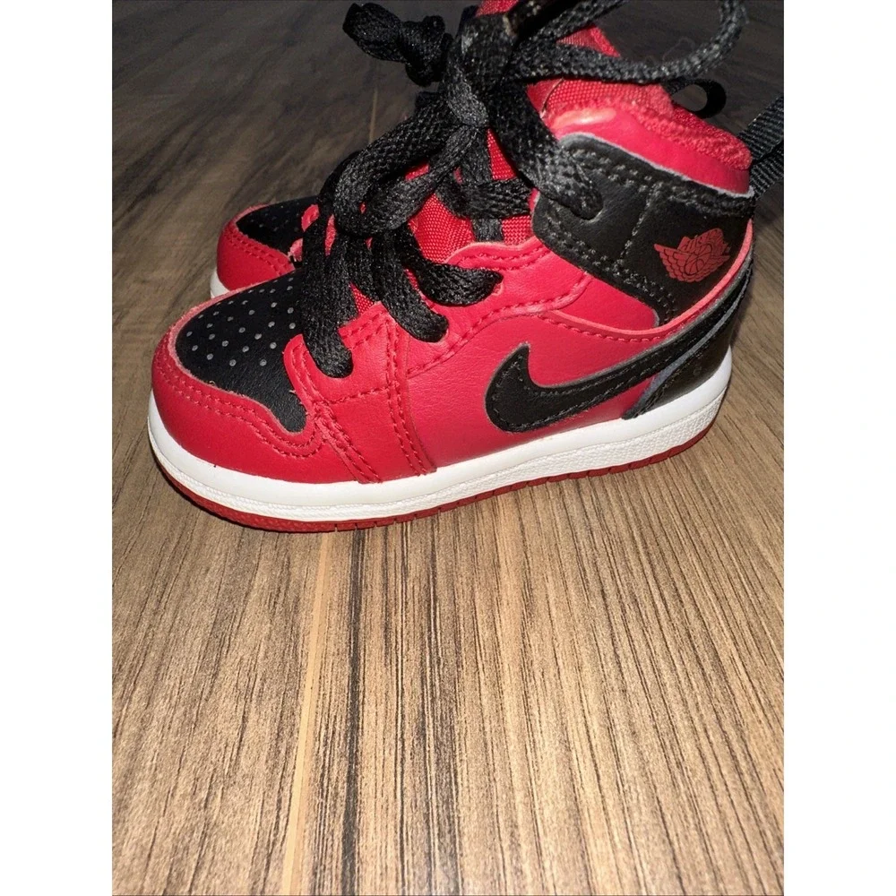 Toddler Nike Air Jordan 1 Mid Athletic Shoes 'Reverse Bred' 640735 660 - Size 4C